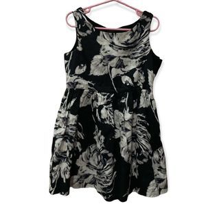 Gap girl’s casual dress size 6